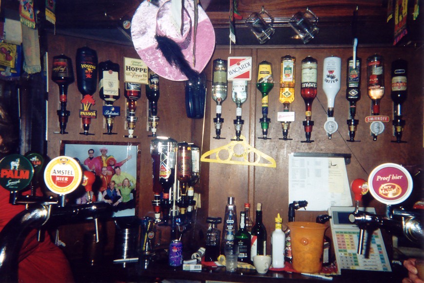 Image 16 of 40  -  165 kB