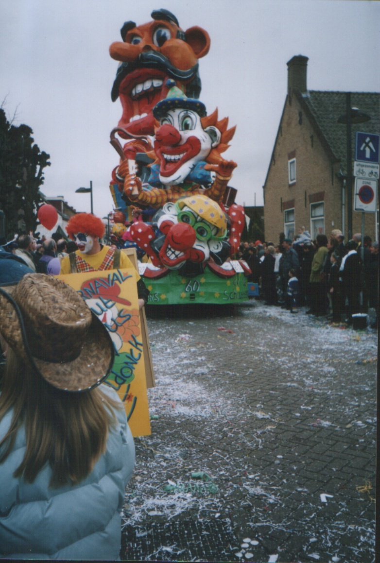 Image 24 of 40  -  286 kB
