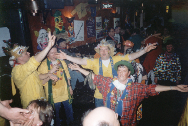 Image 46 of 51  -  172 kB